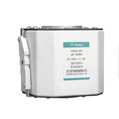 Как быстродействующий предохранитель с квадратным корпусом повышает безопасность системы