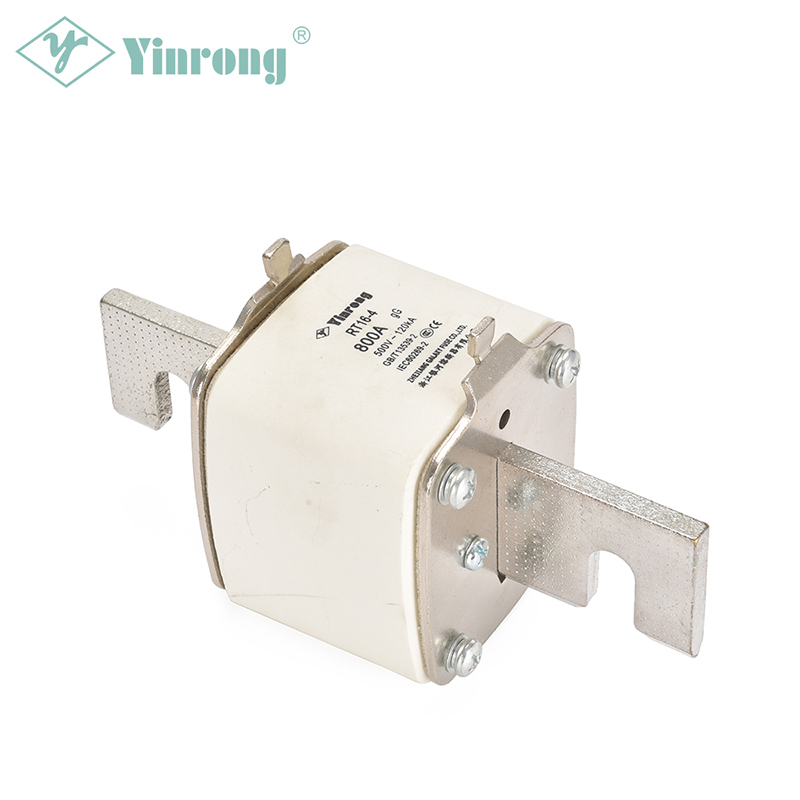 Как обеспечить длительный срок службы и высокую отключающую способность низковольтного предохранителя HRC